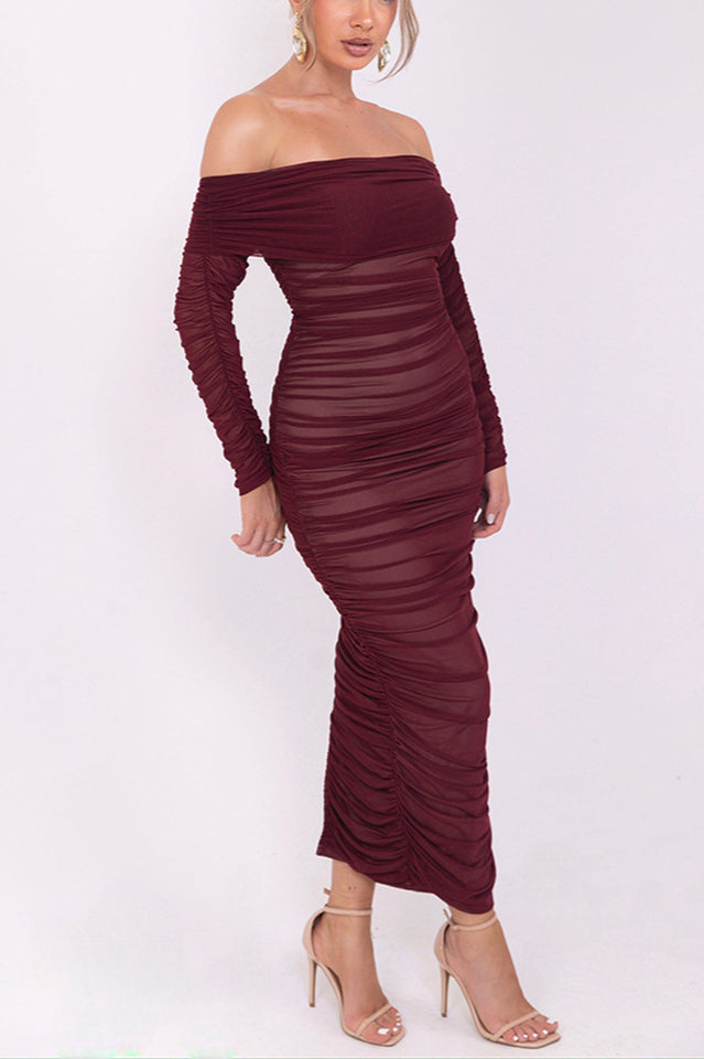 Sophisticated Dress with a Clean Classic Look