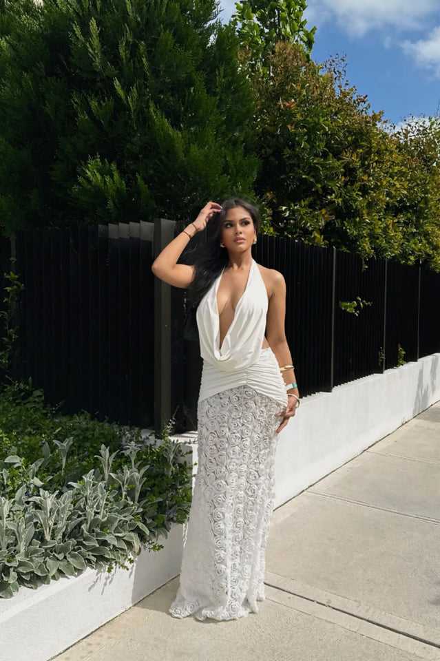 Beautifully Crafted Dress in a Classic Style