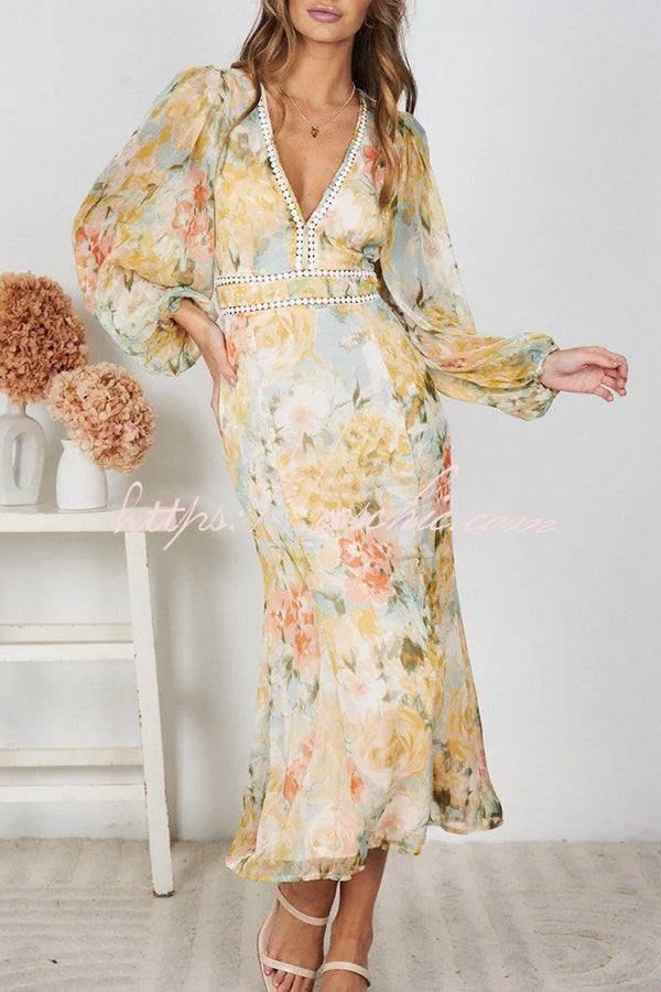 A Vintage Style Dress with Delicate Timeless Details