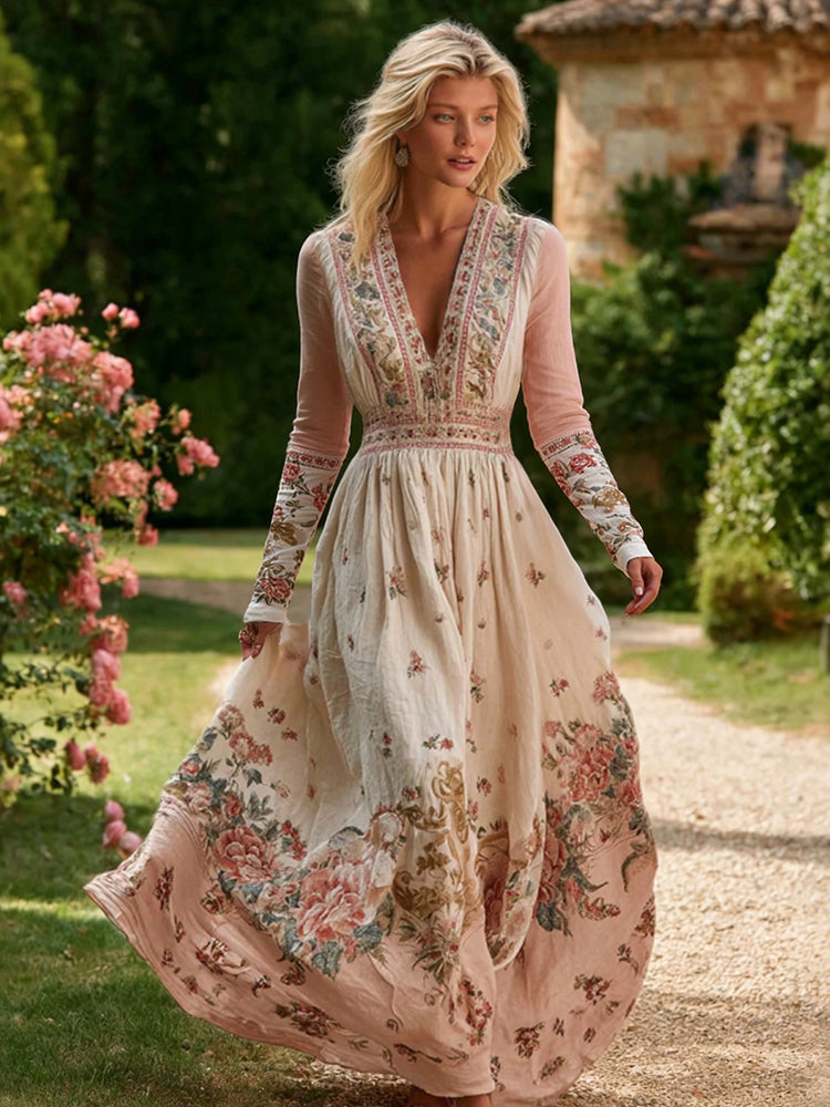 Classic Vintage & Enduringly Stylish Dress