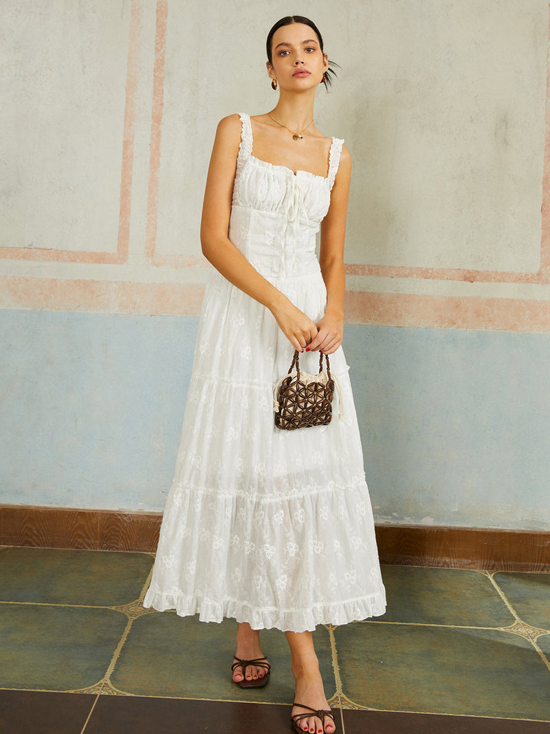Gracefully Styled Dress for Any Occasion
