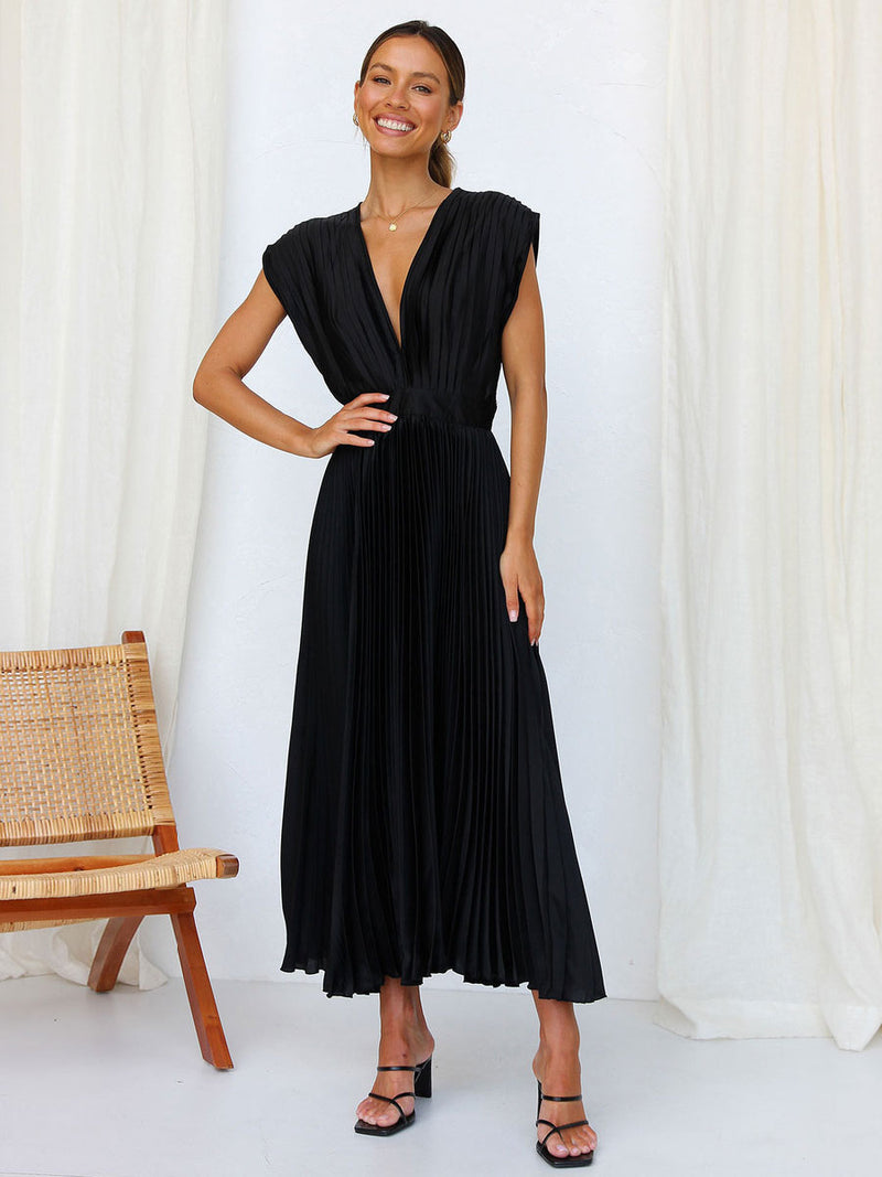 Sophisticated Dress with a Clean Classic Look