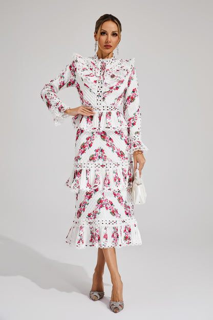 Sophisticated Dress with a Clean Classic Look