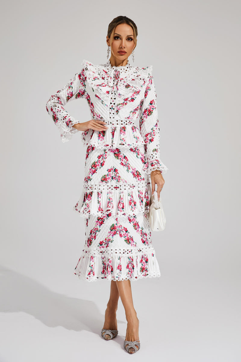 Sophisticated Dress with a Clean Classic Look