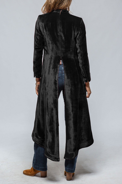 Beautifully Crafted Garment in a Classic Style