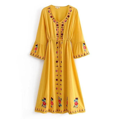 Polished Dress with an Effortless Classic Look
