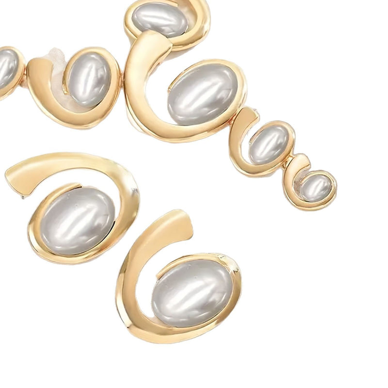 Classic Earring with Timeless Appeal