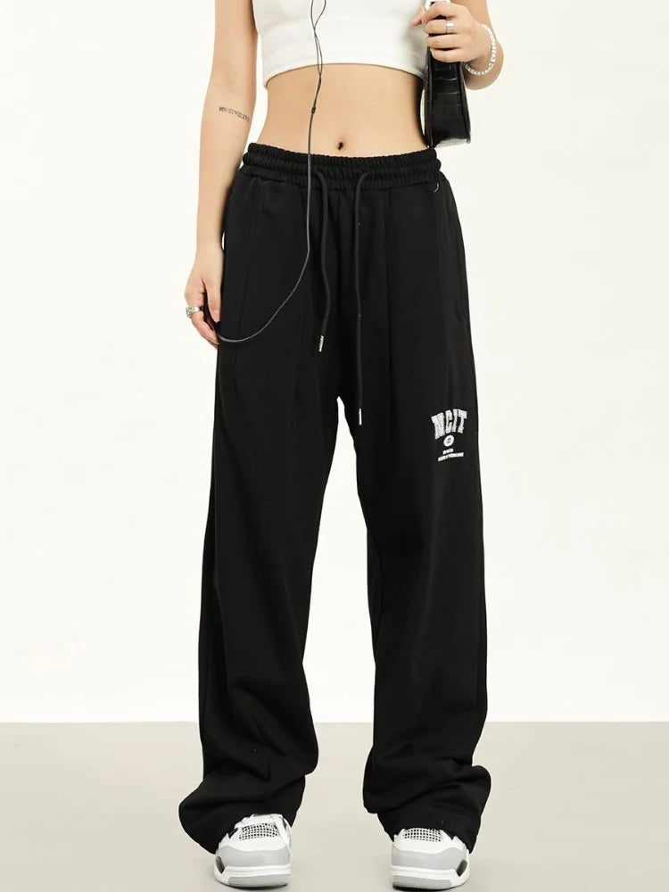 Gracefully Styled Pants for Any Occasion