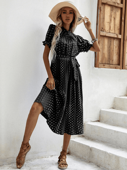 Sophisticated Dress with a Clean Classic Look