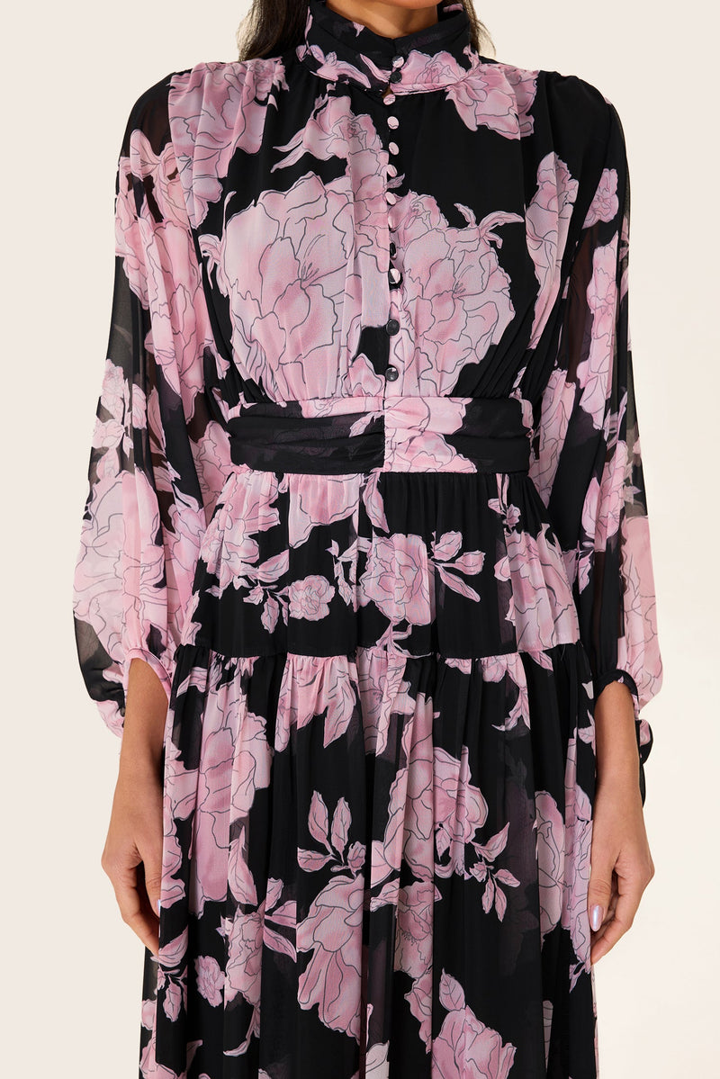 Sophisticated Dress with a Clean Classic Look
