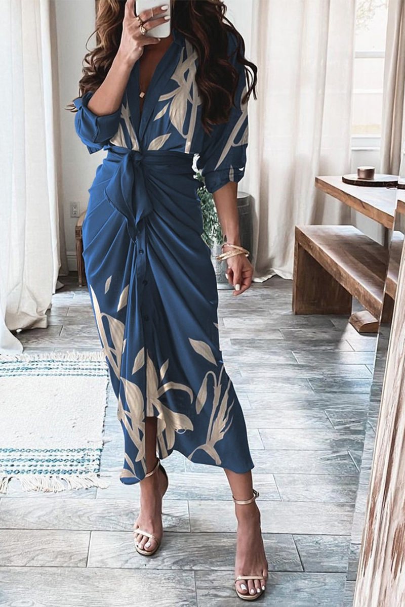 Classic Vintage & Enduringly Stylish Dress