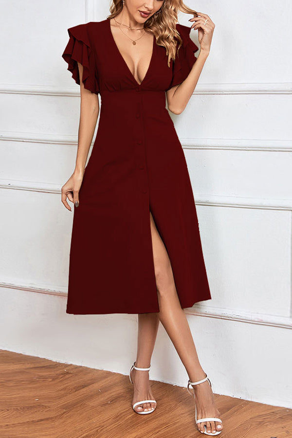 Gracefully Styled Dress for Any Occasion