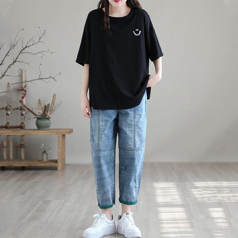 A Vintage Style Pants with Delicate Timeless Details