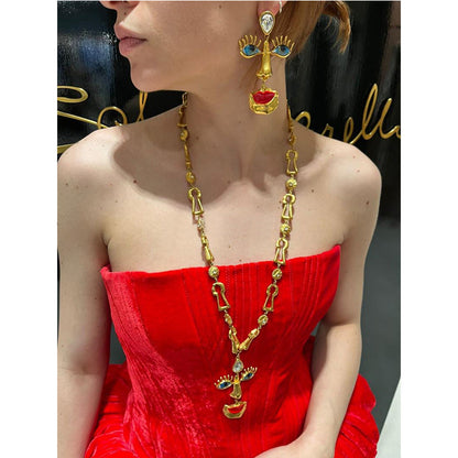 Classic Necklace with Timeless Appeal