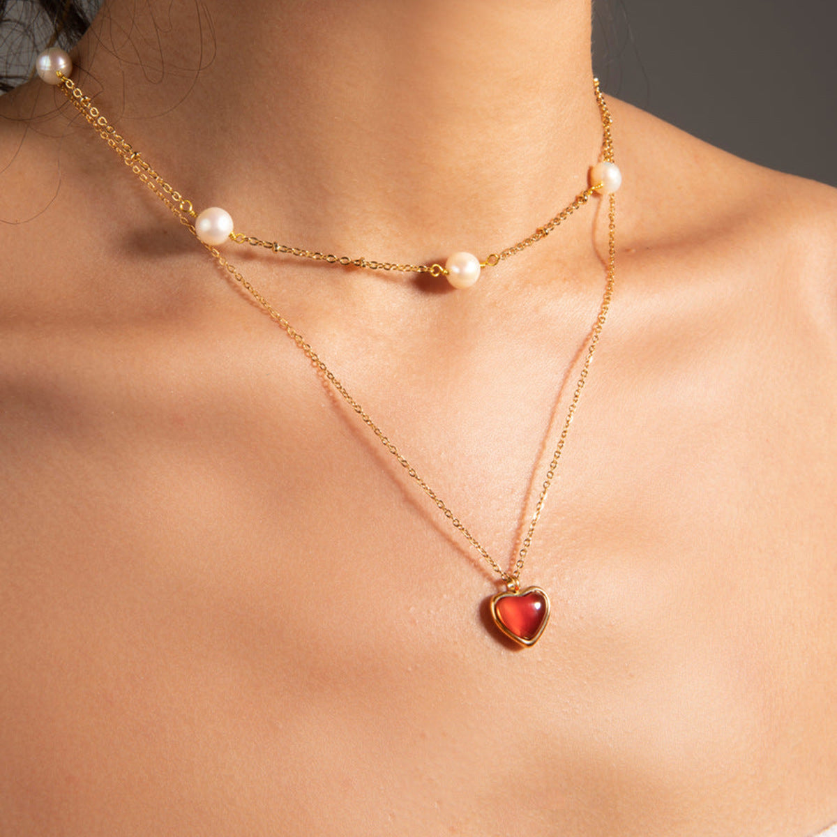 Classic Gold Necklace with Timeless Appeal