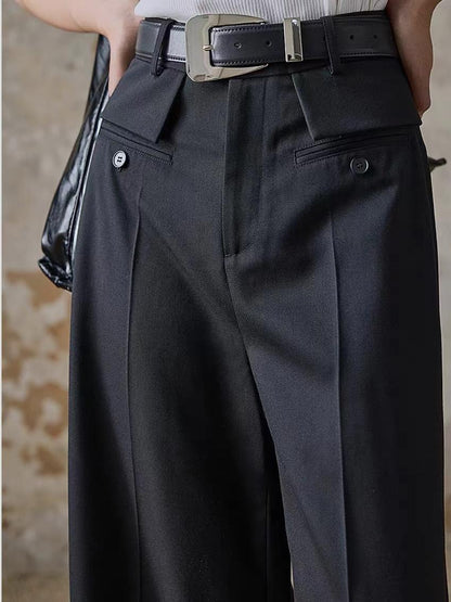 Classic Vintage Pants with a Flattering Fit