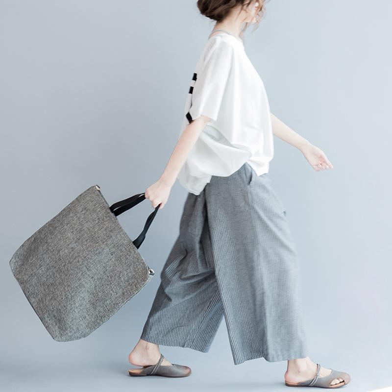 Elegantly Styled Pants for Everyday Wear
