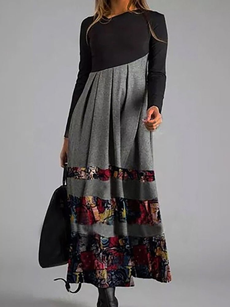 Classic Vintage Dress with a Flattering Fit