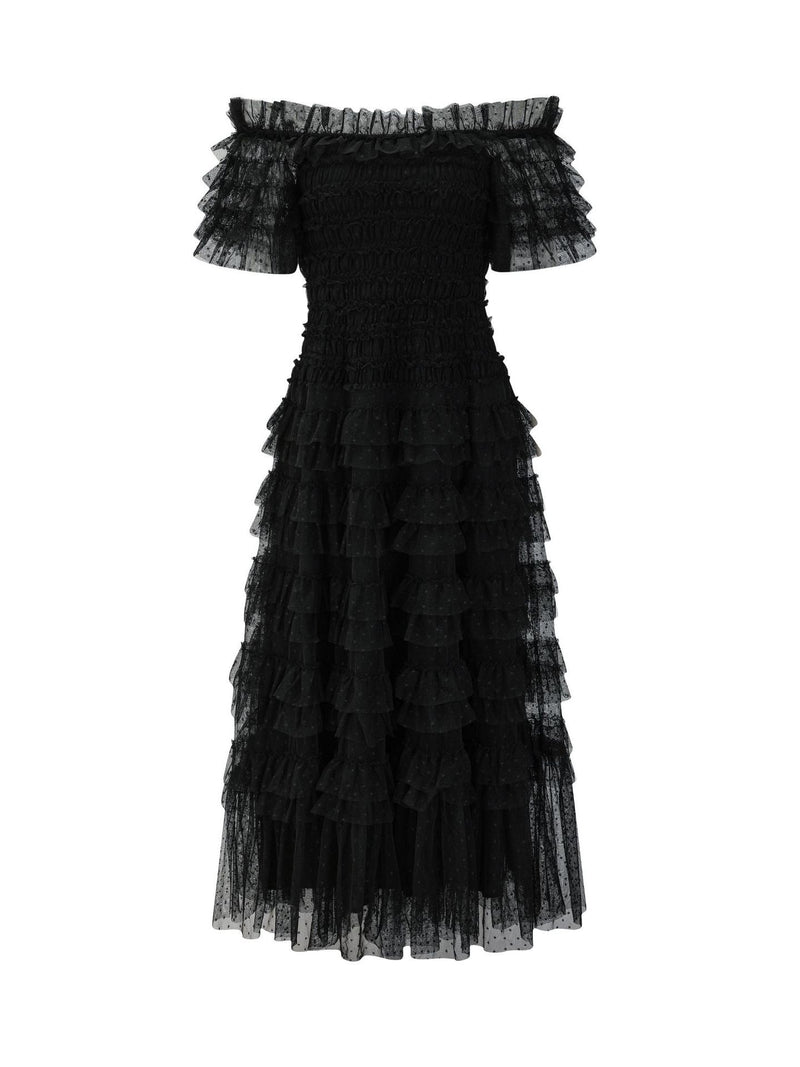 Beautifully Crafted Dress in a Classic Style