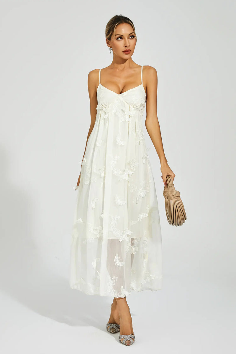 Gracefully Styled Dress for Any Occasion
