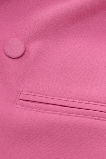 Beautifully Finished Garment in a Timeless Design