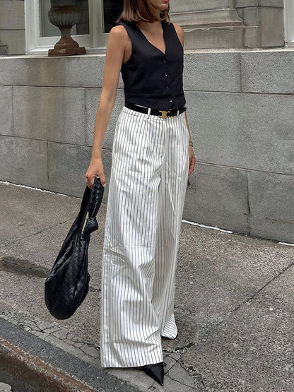 Beautifully Crafted Pants in a Classic Style