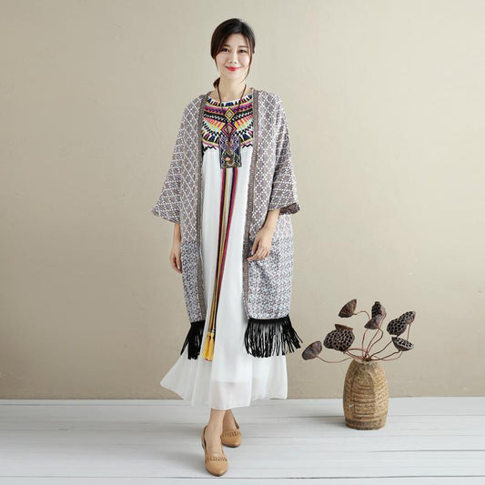 Well Tailored Cardigan with a Graceful Silhouette