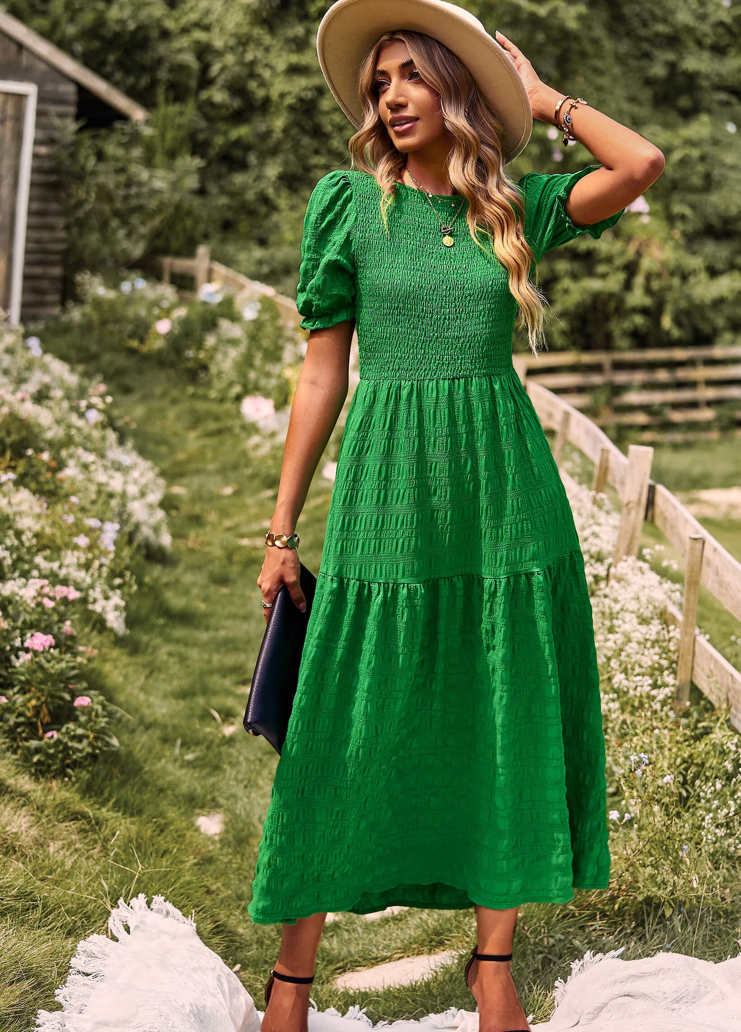 Classic Vintage Dress with a Flattering Fit