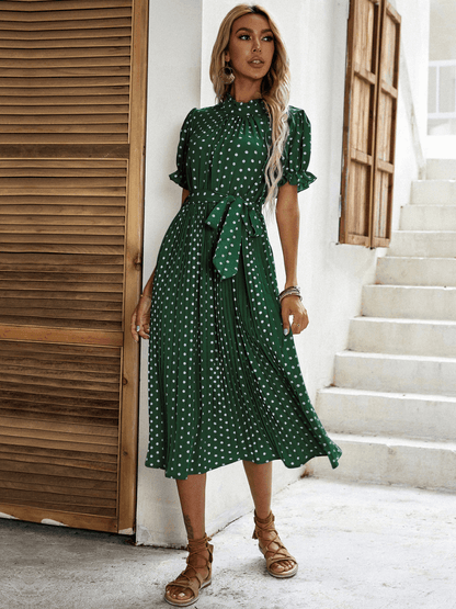 Polished Dress with an Effortless Classic Look