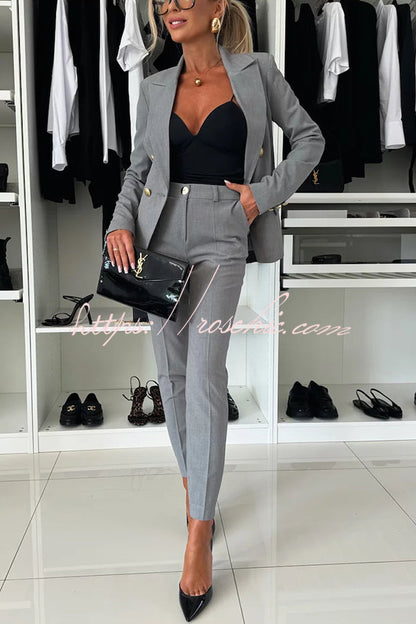 Well Tailored Pants with a Graceful Silhouette