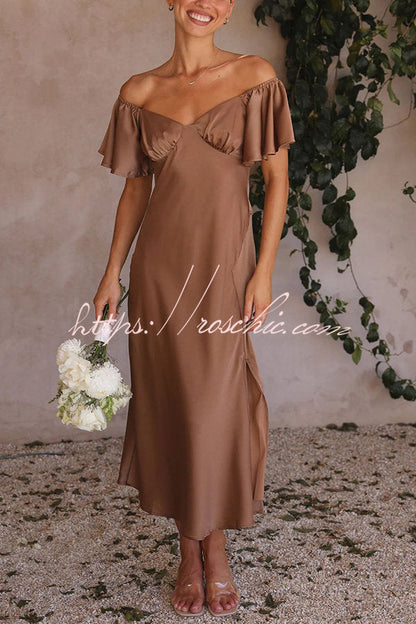 Sophisticated Dress with a Clean Classic Look