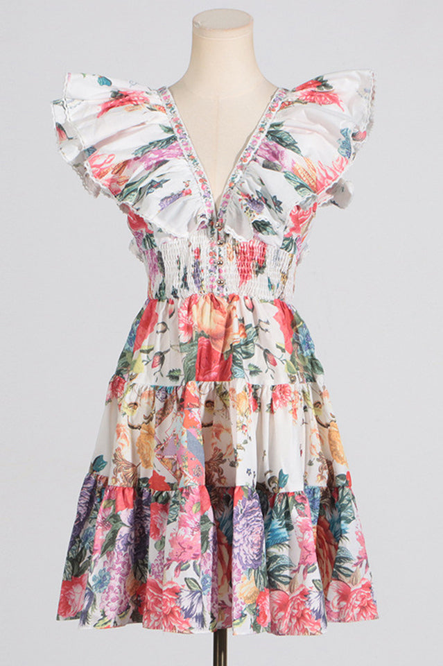 Beautifully Finished Dress in a Timeless Design