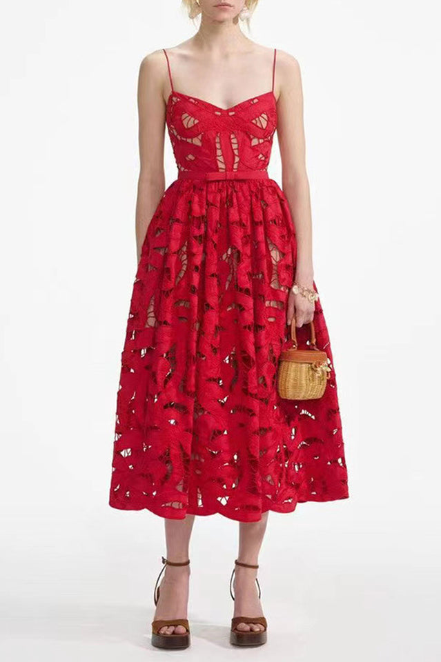 Gracefully Styled Dress for Any Occasion