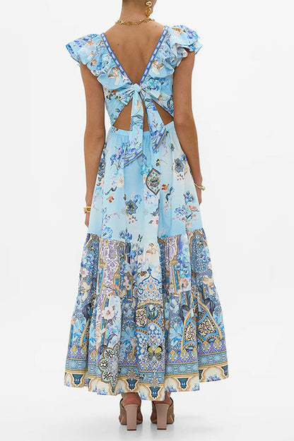 Classic Vintage Dress with a Flattering Fit