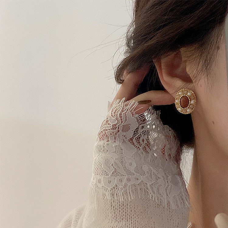 Elegant Pearl Earring for Every Occasion