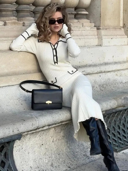 Classic Vintage & Enduringly Stylish Dress