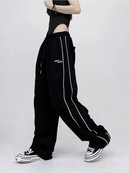 Polished Pants with an Effortless Classic Look