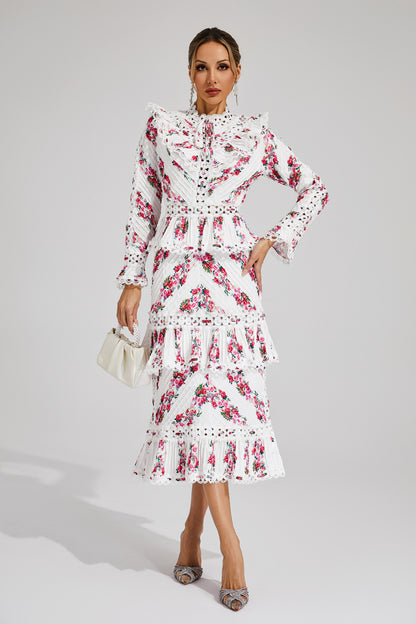 Sophisticated Dress with a Clean Classic Look