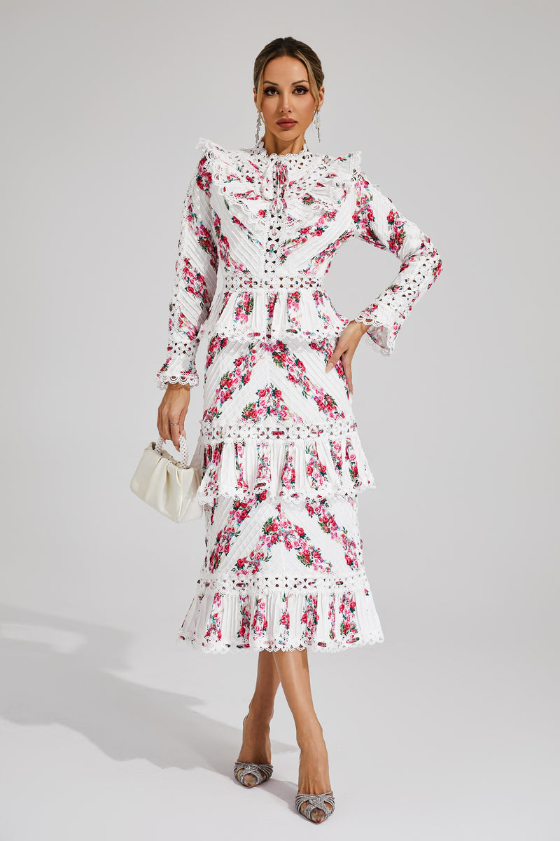 Sophisticated Dress with a Clean Classic Look