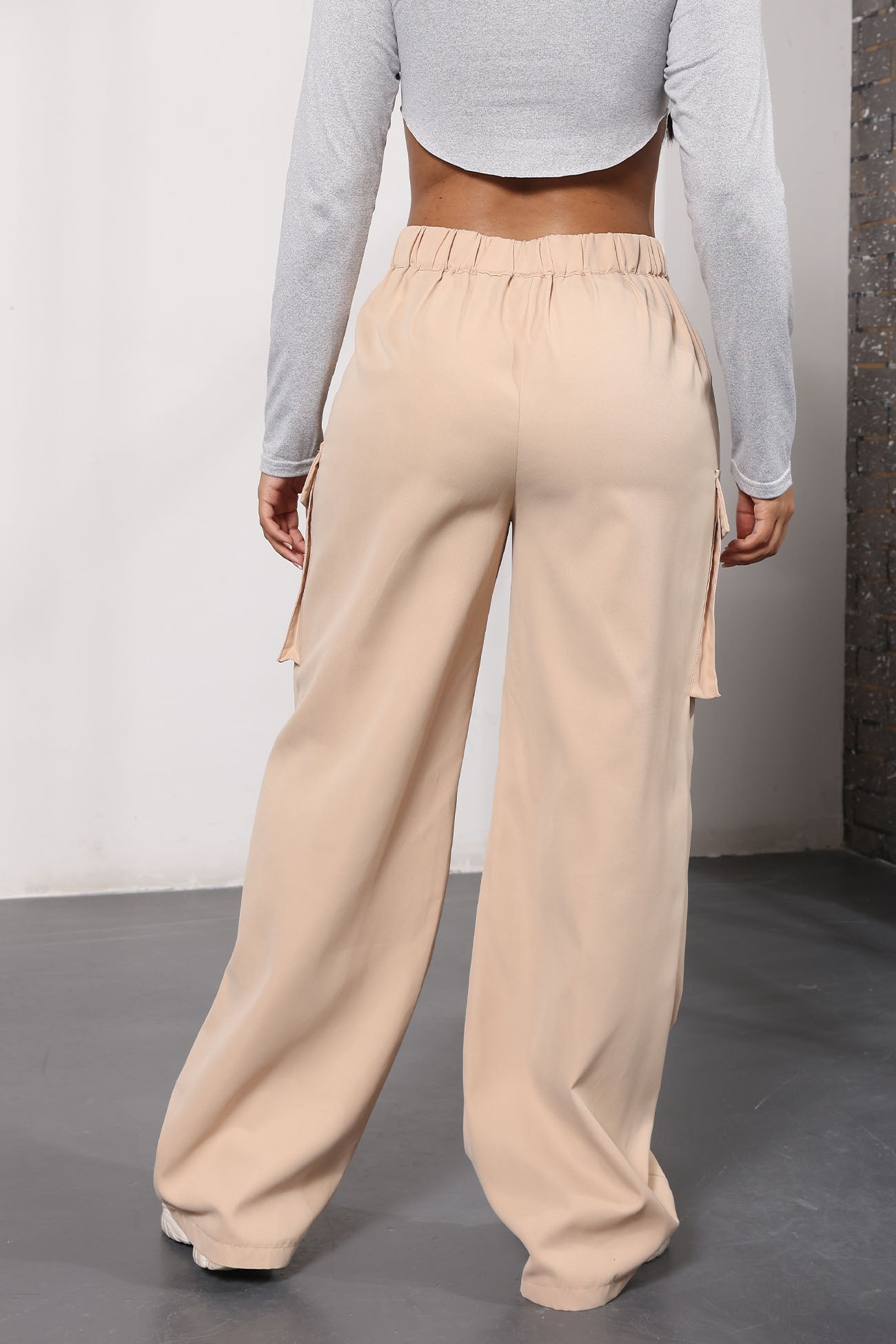 Gracefully Styled Pants for Any Occasion
