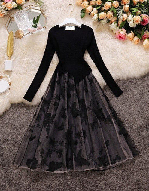 Sophisticated Dress with a Clean Classic Look