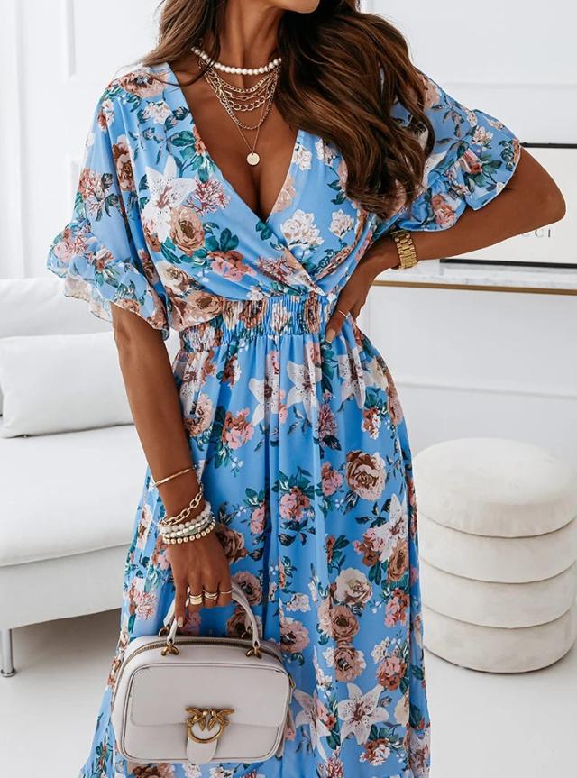 Classic Vintage & Enduringly Stylish Dress