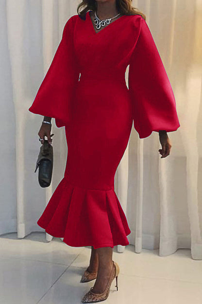 Gracefully Styled Dress for Any Occasion