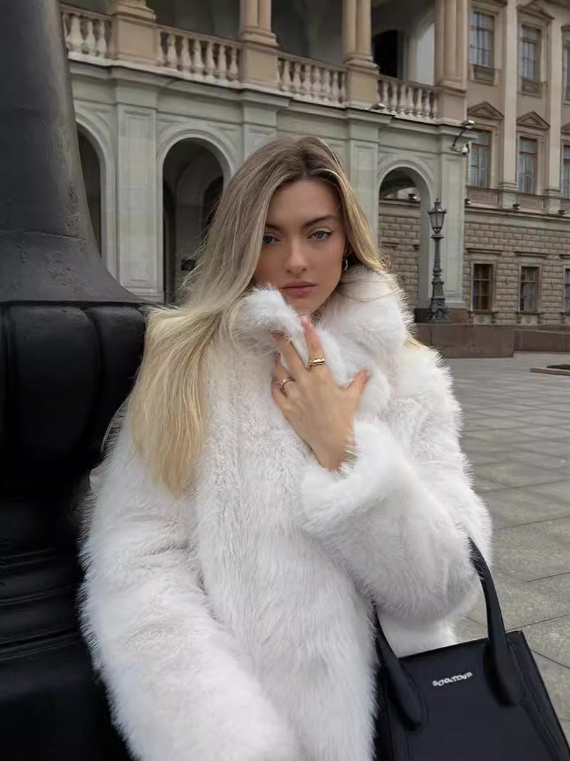 Sophisticated Coat with a Clean Classic Look