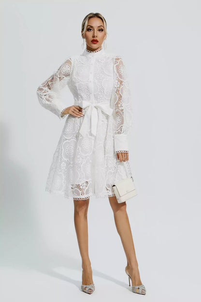 Beautifully Finished Dress in a Timeless Design