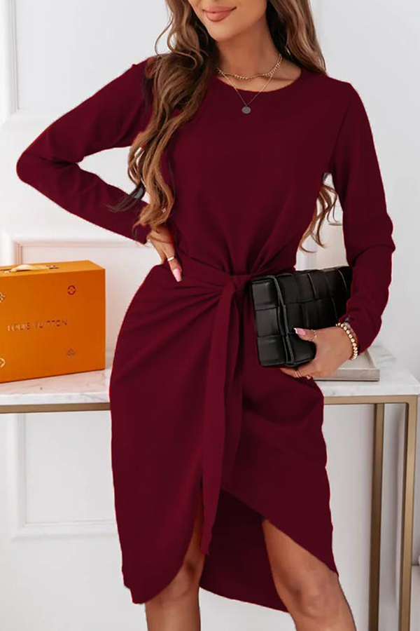 Beautifully Crafted Dress in a Classic Style