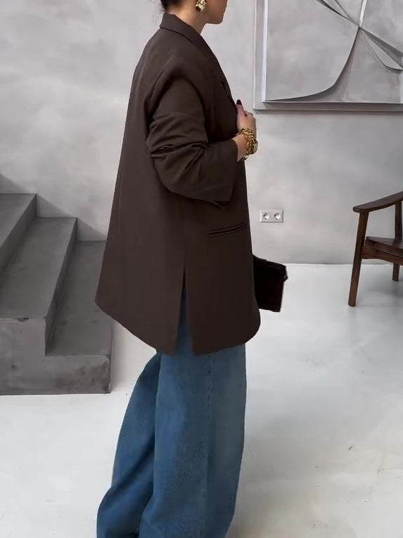 Well Tailored Garment with a Graceful Silhouette