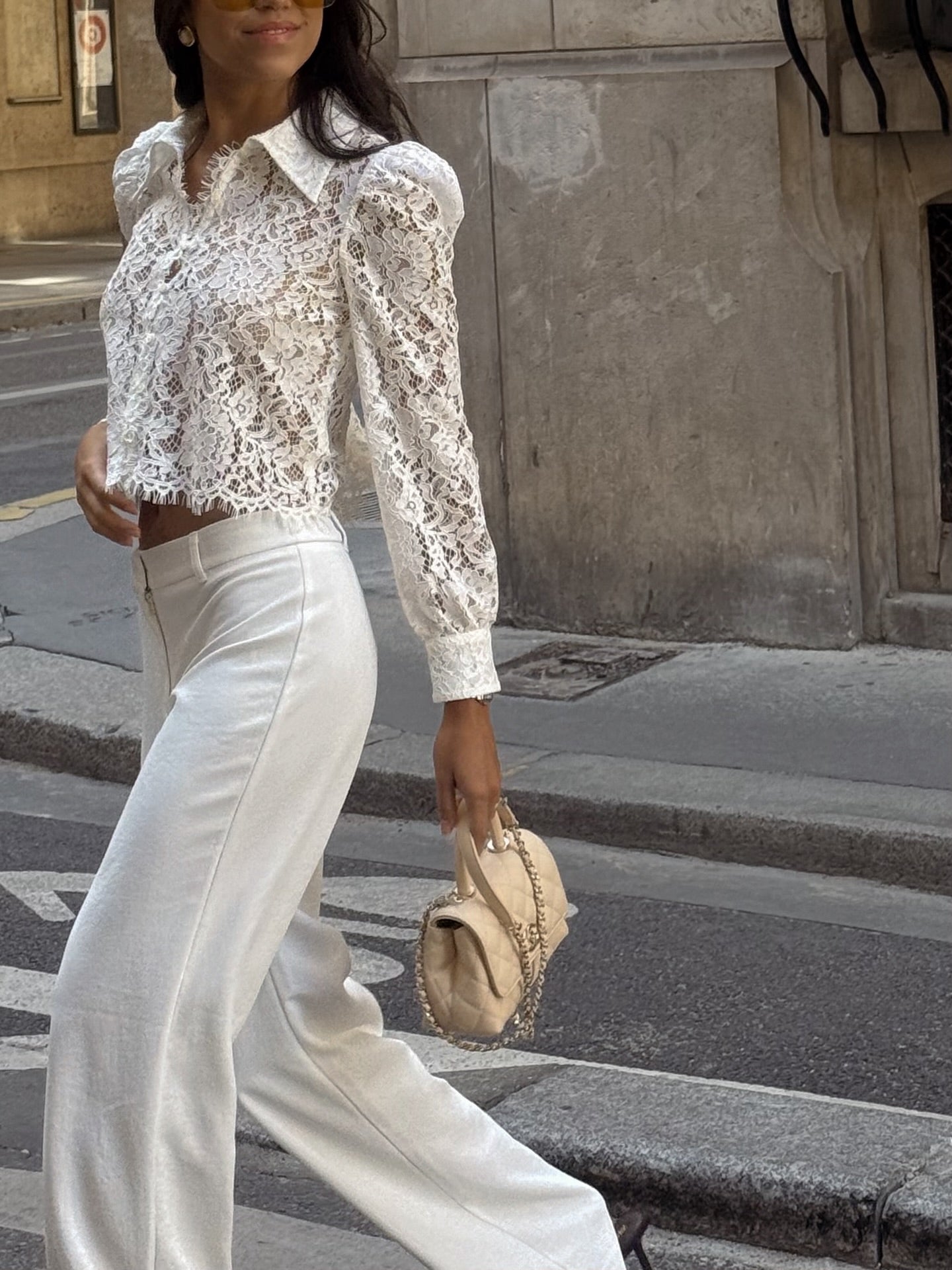 Classic Vintage Shirt with a Flattering Fit
