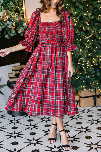 Beautifully Crafted Dress in a Classic Style