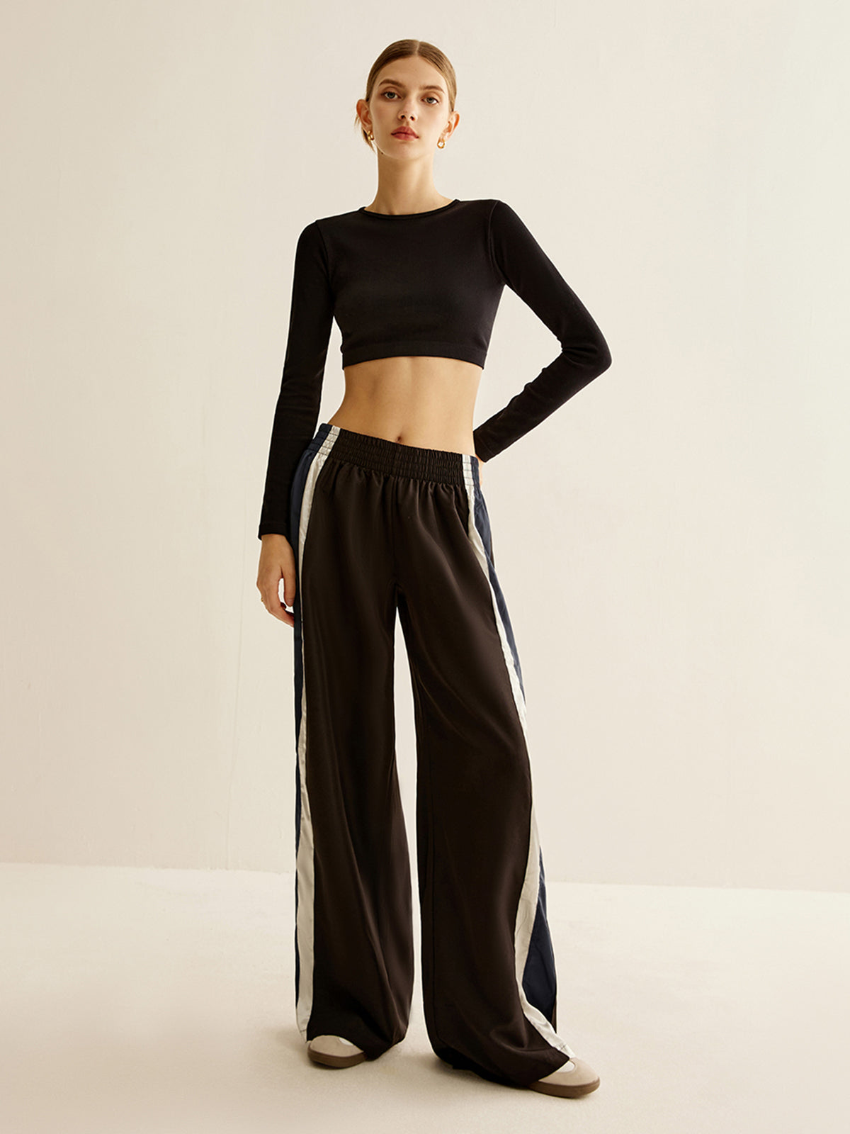 Beautifully Finished Pants in a Timeless Design